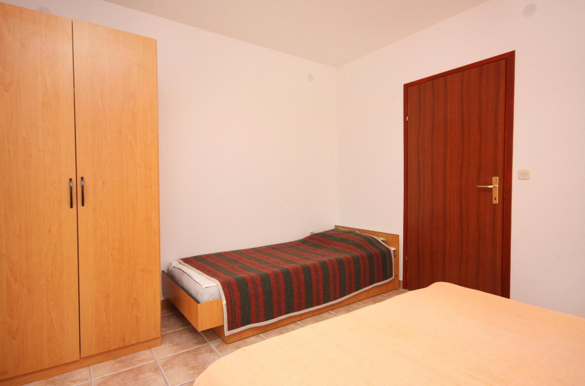 Apartments With A Parking Space Jezera, Murter - 5107 الغرفة الصورة