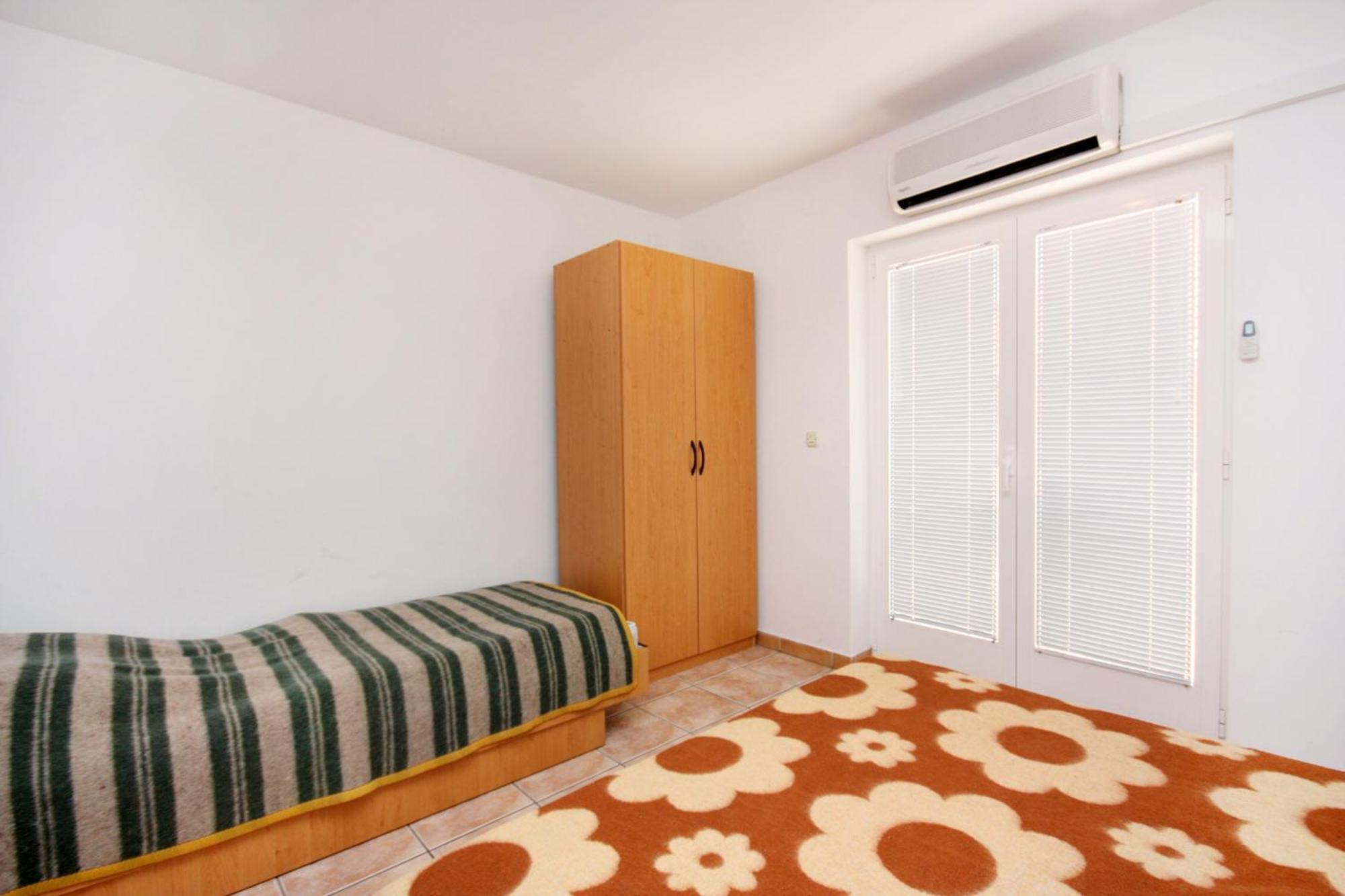 Apartments With A Parking Space Jezera, Murter - 5107 الغرفة الصورة